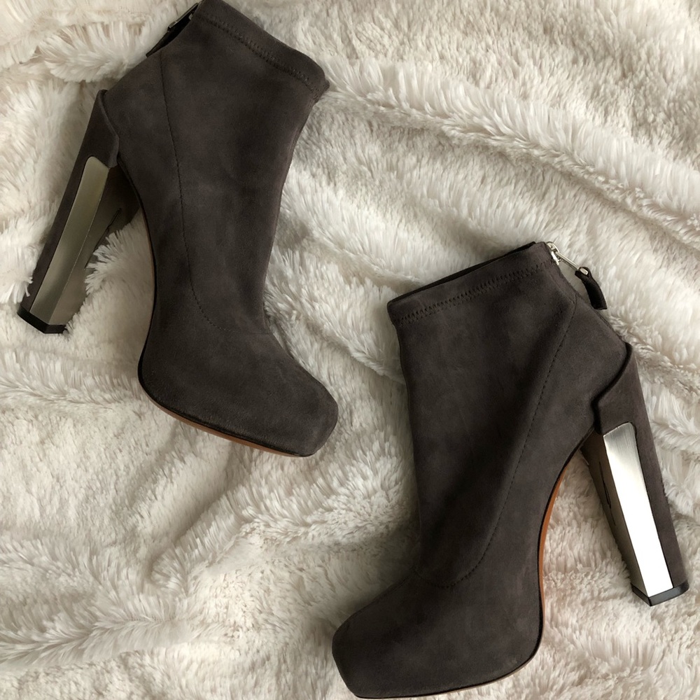 Grey & Metal Brian Atwood Booties 5.5 - Picture 2 of 8